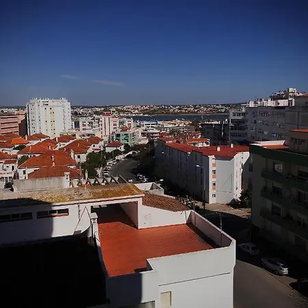 Prime Vacations Estudio Gemeos * Portimao